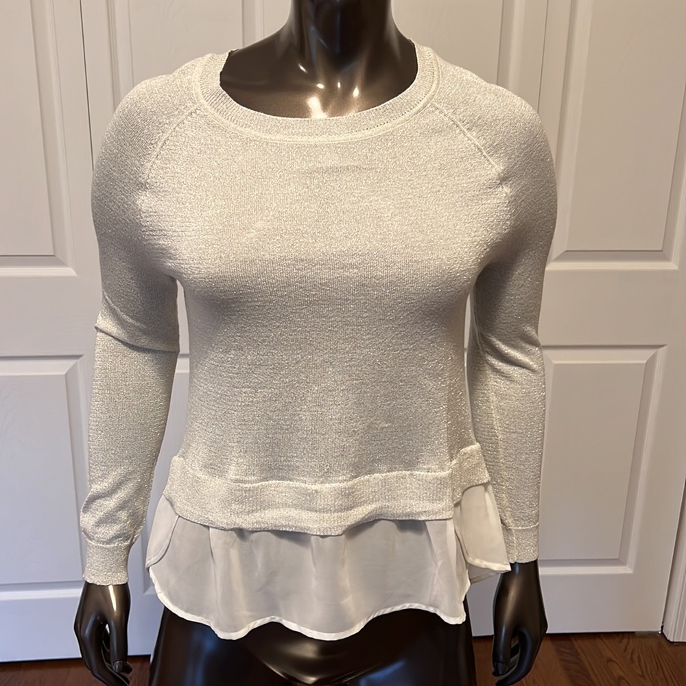 A.N.A. A New Approach Off-White Metallic Silver Long Sleeve Blouse Size Petite M